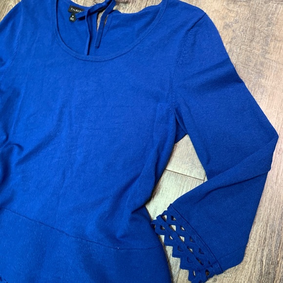 TALBOTS PULLOVER LATTICE DETAIL TIE BACK TOP - Picture 8 of 9